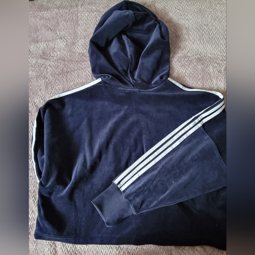 Adidas oversized hoodie